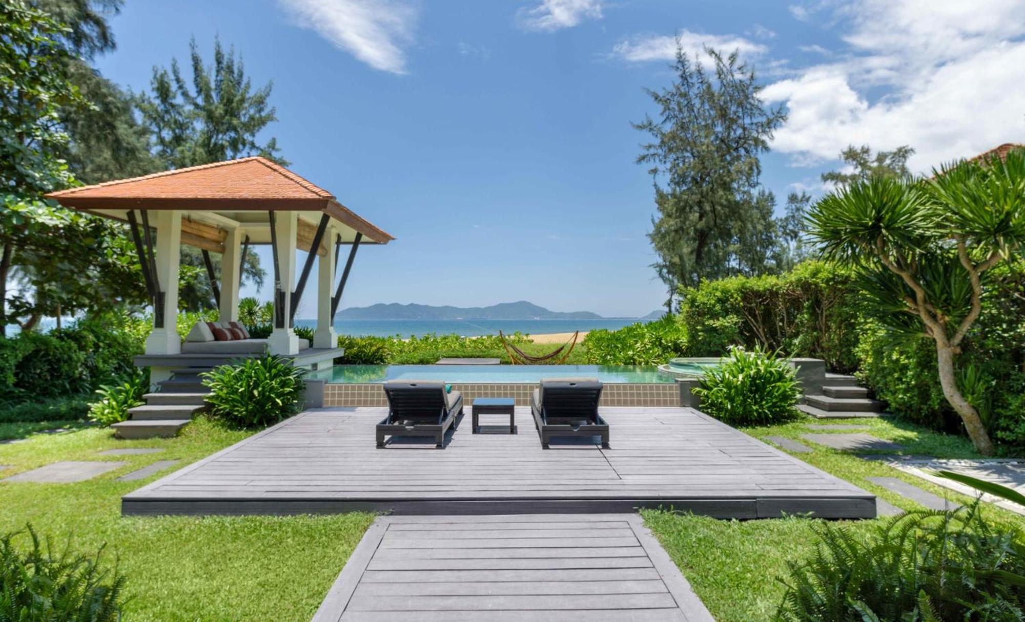 Banyan Tree Lang Co Hotel Exterior photo